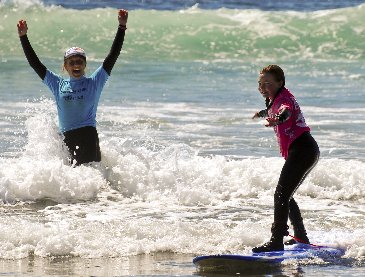 Surf Sisters Surf School